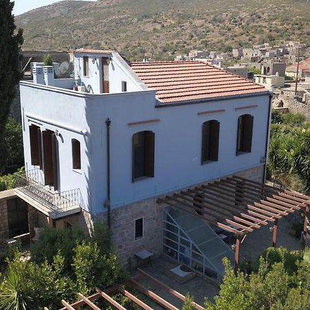 Traditional Hotel Ianthe Véssa Екстериор снимка