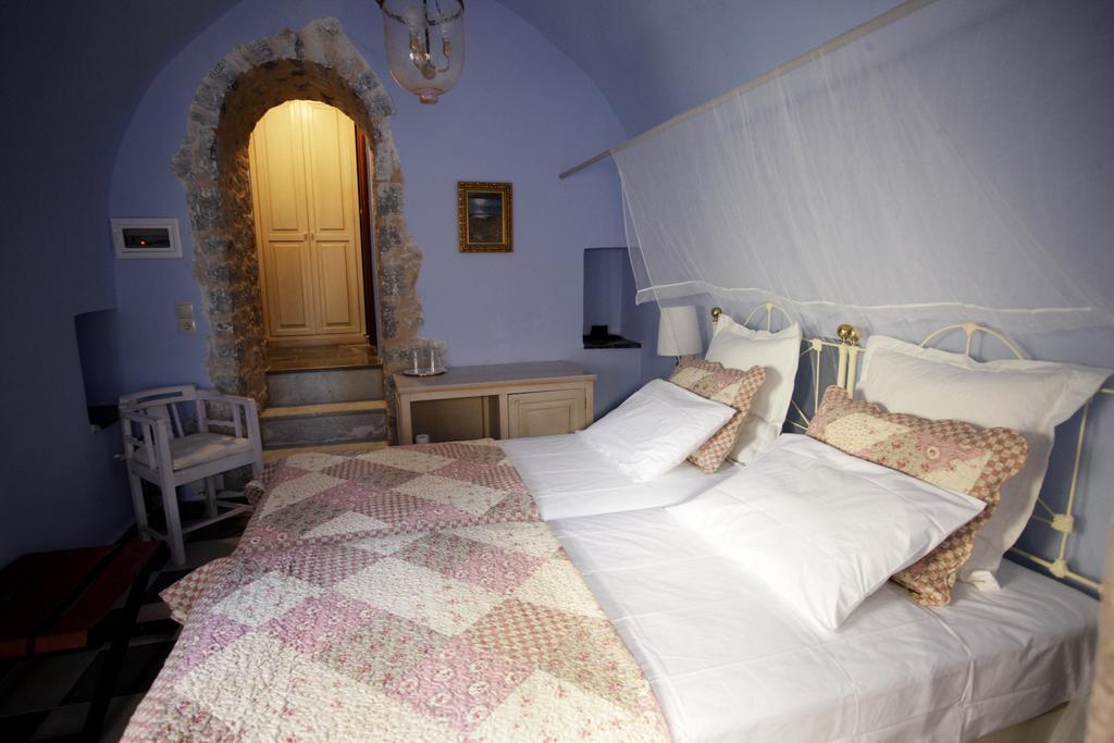 Traditional Hotel Ianthe Véssa Екстериор снимка