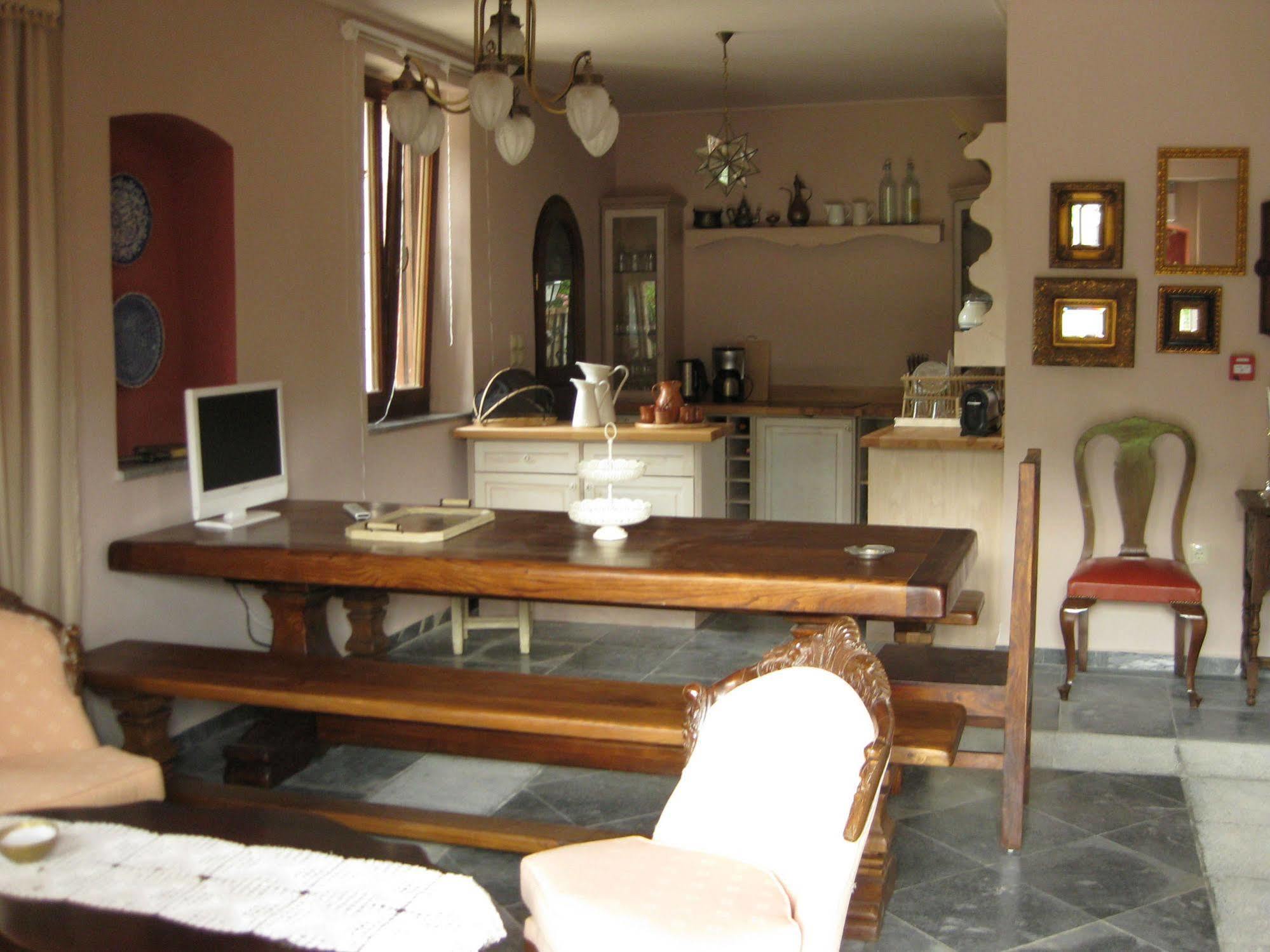 Traditional Hotel Ianthe Véssa Екстериор снимка
