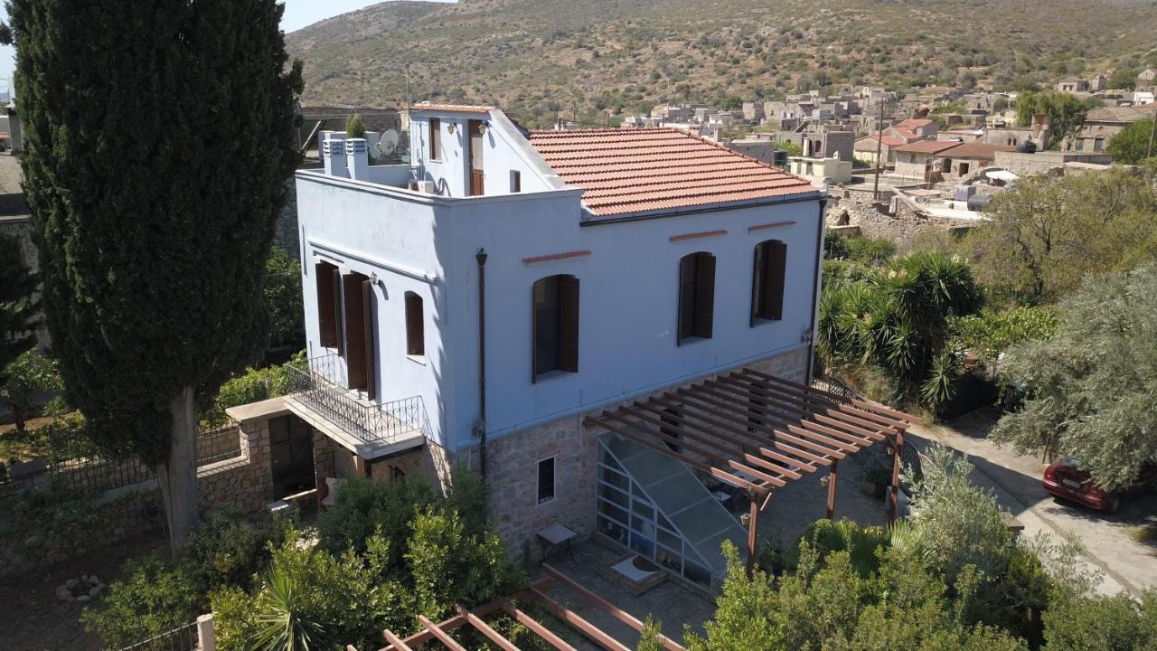 Traditional Hotel Ianthe Véssa Екстериор снимка